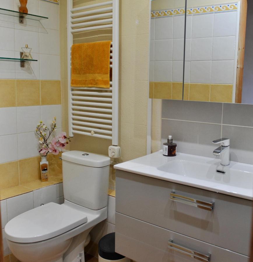 Loft Apartment , La Terrasse Centre Ville D'Arles, Bagian luar foto