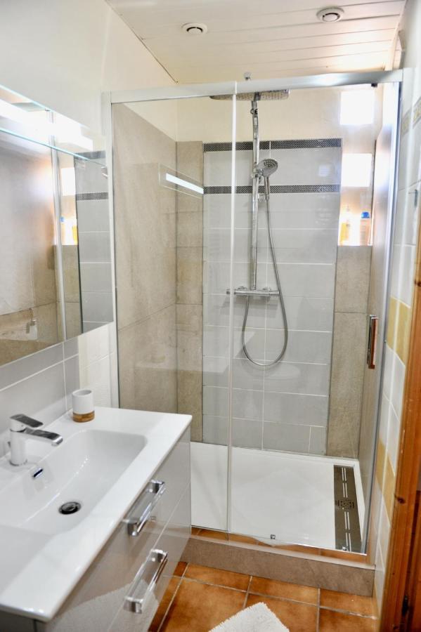 Loft Apartment , La Terrasse Centre Ville D'Arles, Bagian luar foto
